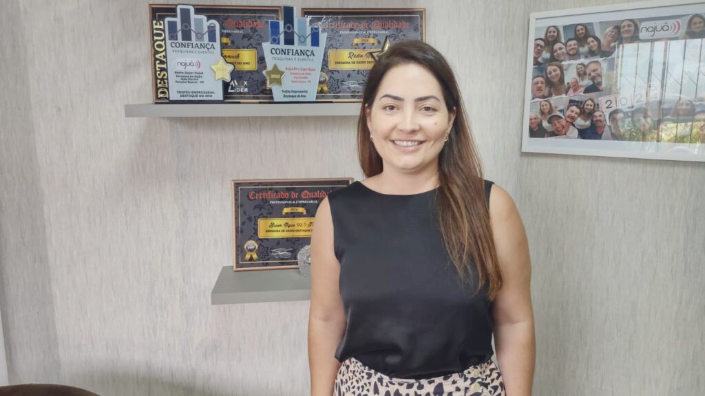 Ex-secretária de Fernandes Pinheiro assume diretoria do CIMSAMU dos Campos Gerais