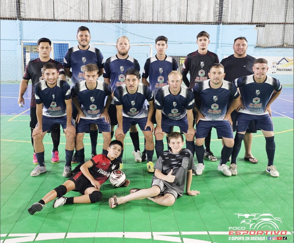 Time do Kanarski e Amigos (em destaque na foto) enfrenta o Milan Futsal nesta sexta-feira, às 21h, no ginásio Fortunato Colaço Vaz