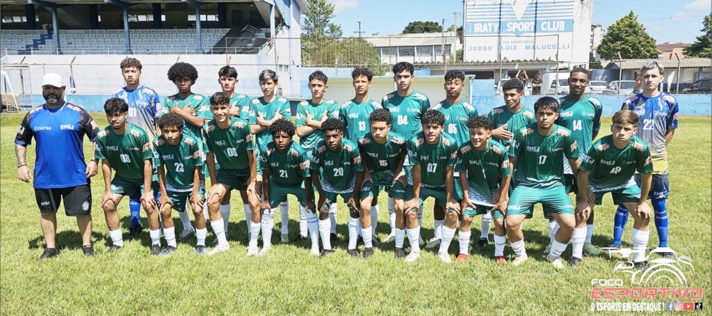 Time Sub-17 de Castro (em destaque na imagem) joga no domingo contra o Independente, de São Mateus do Sul