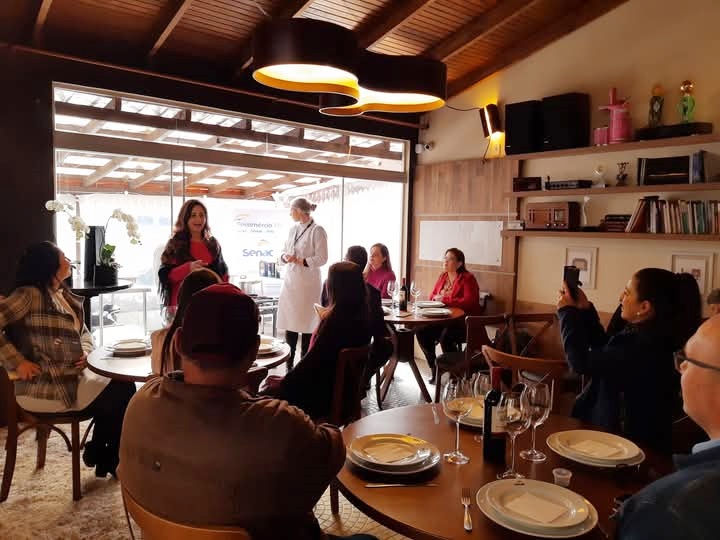 Imagem de um dos primeiros eventos realizados pelo SENAC e Rádio Najuá