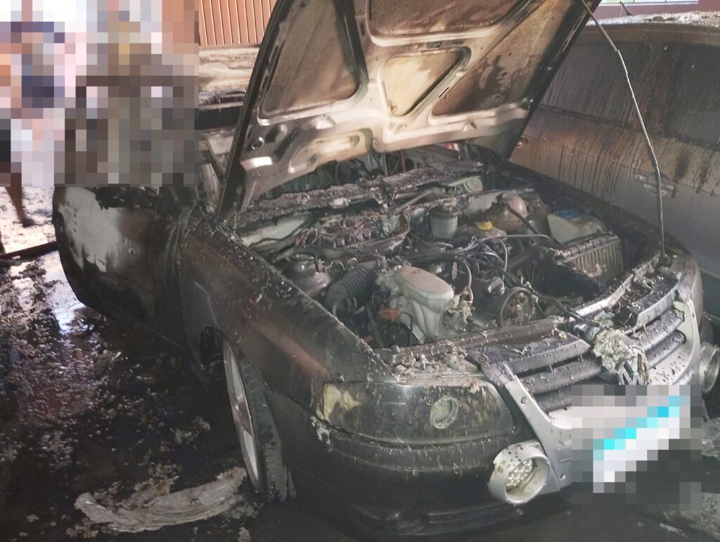 Carro pegou fogo em auto elétrica em Irati na tarde de sexta-feira