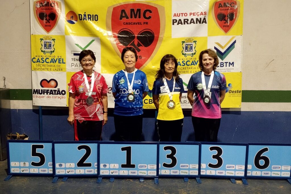 Catarina Carvalho ficou em 3º lugar na categoria V60 na 2ª etapa do Campeonato Paranaense de Tênis de Mesa