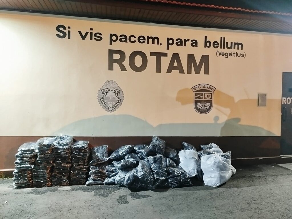 PM apreendeu mais de 600 pares de meias e 99 jaquetas em Irati