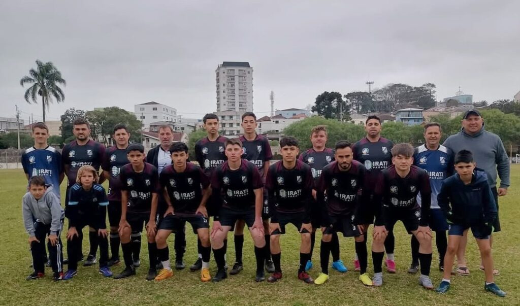 Time da Associação Atlética Kanarski (em destaque na imagem) joga contra o Barcelona neste domingo, às 15h30, no estádio Municipal Abraham Najib Nejm, pela 2ª divisão do Campeonato Varzeano de Futebol